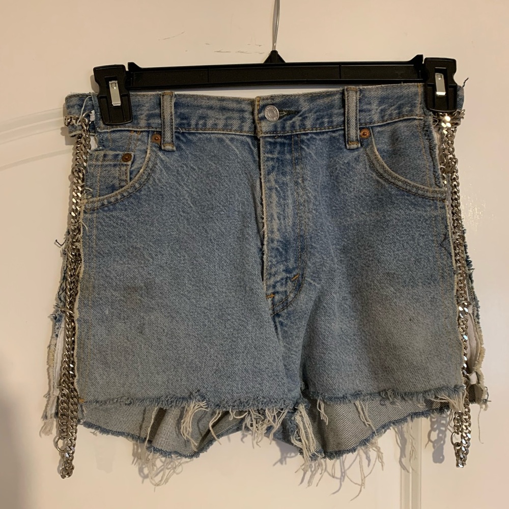 CHAIN SIDE LF DENIM SHORTS
